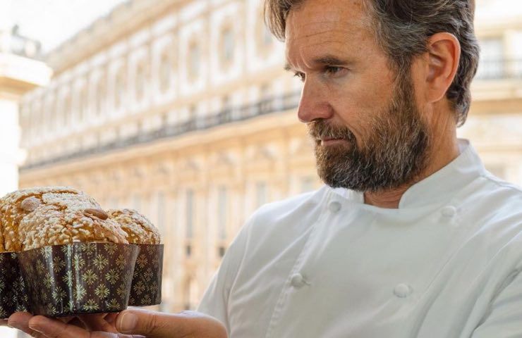 Carlo Cracco con colomba