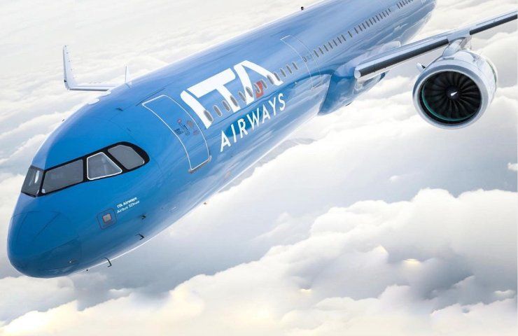 Ita Airways polemica per il colore usato