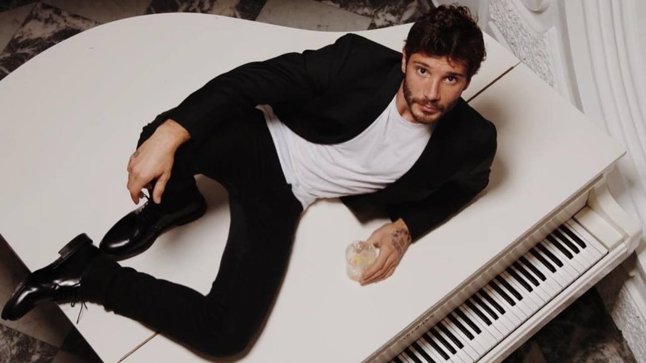 Stefano De Martino casa