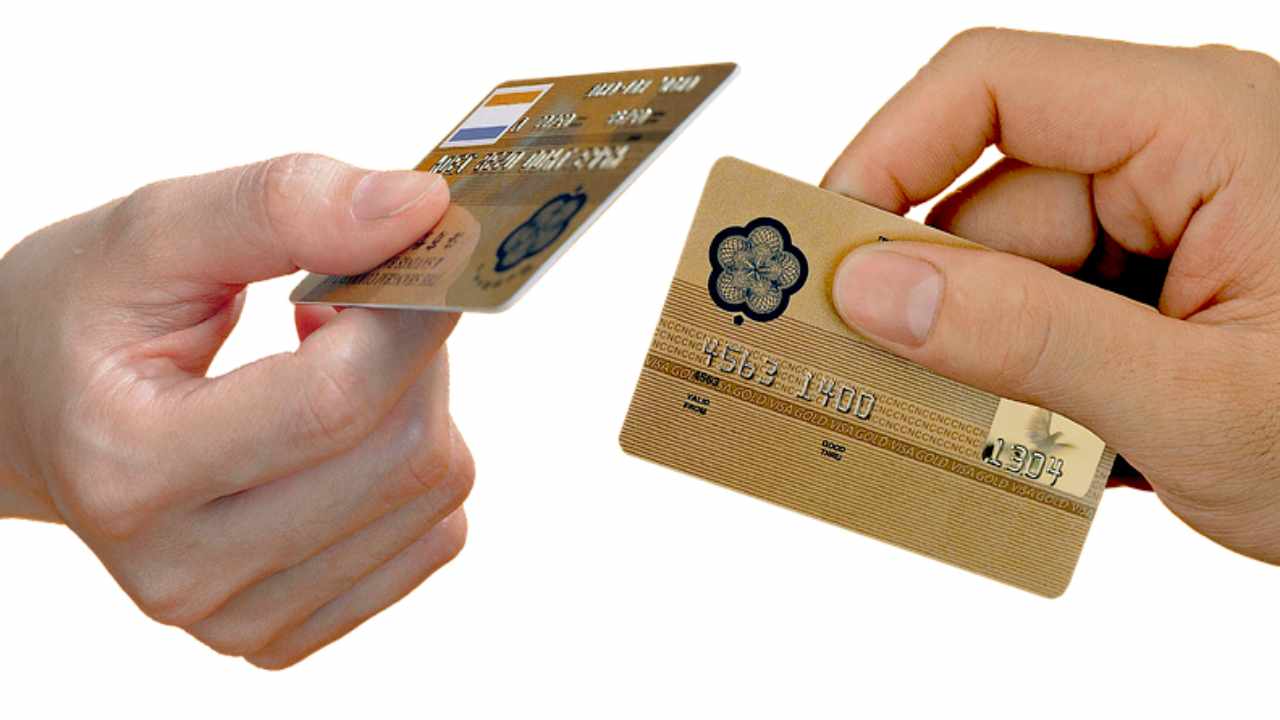 Carte di credito sempre più diffuse