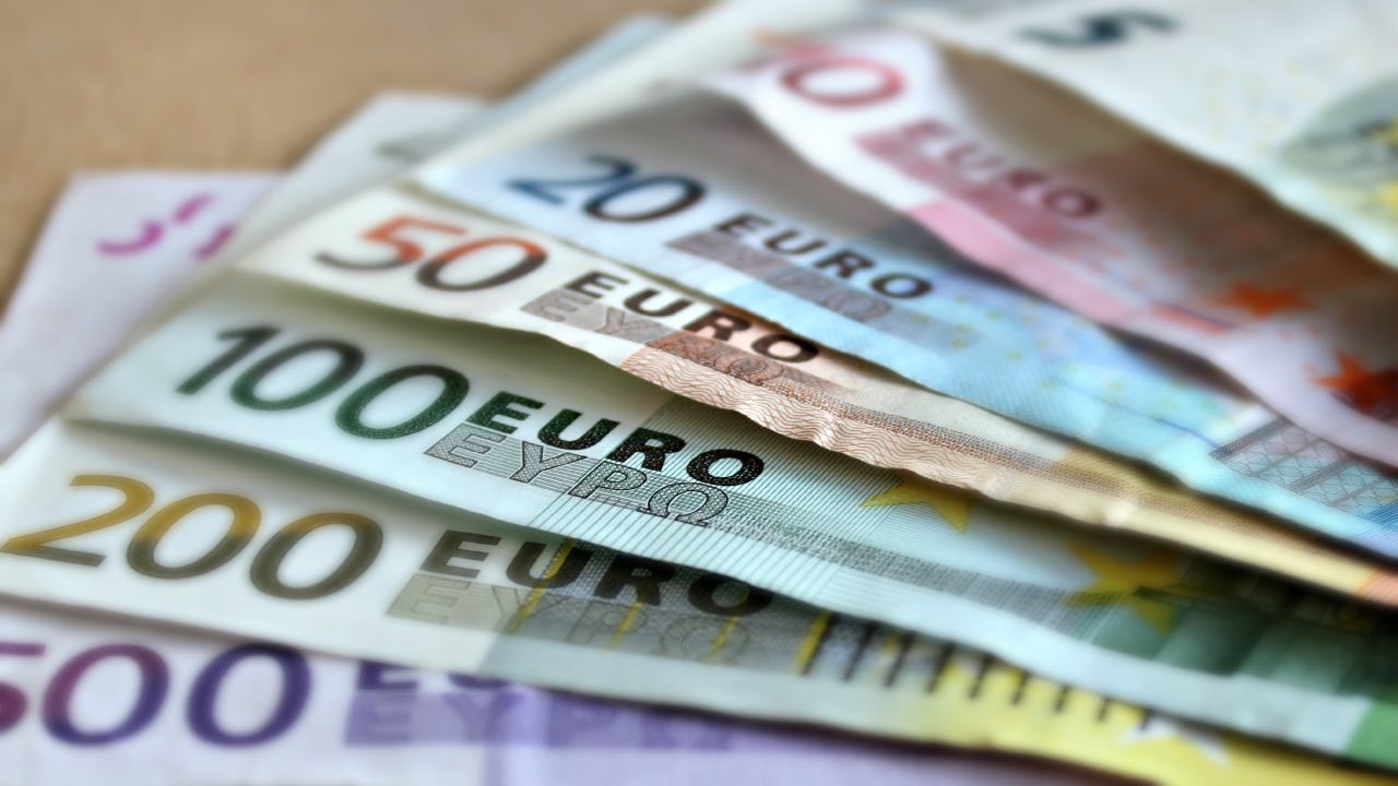 Banconote euro addio 2024