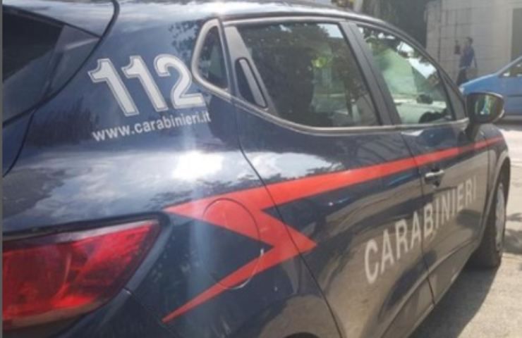 Auto dei carabinieri