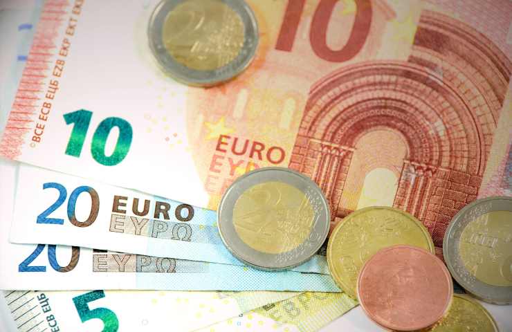 Monete e banconote in euro