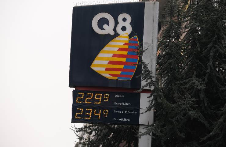 Prezzi carburanti Q8