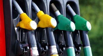 Benzina in calo, ma non basta: “Continuiamo la nostra battaglia”
