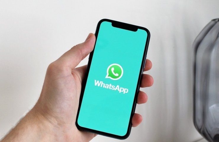 La schermata di ingresso di Whatsapp
