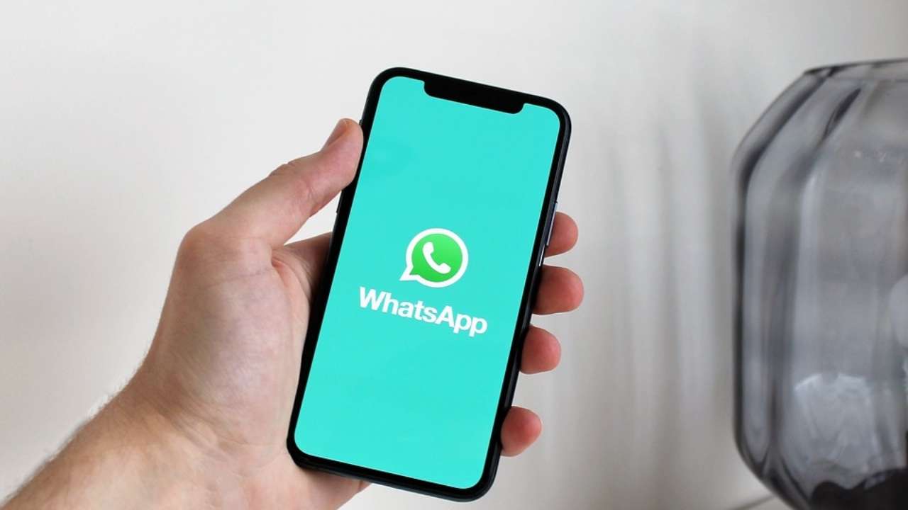 Come scoprire il menu segreto di Whatsapp