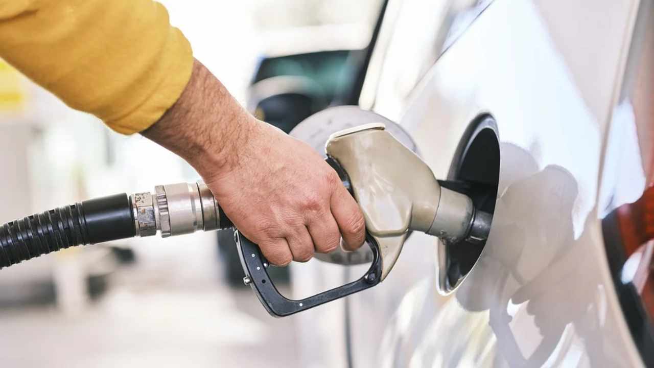 Rincaro costi carburante