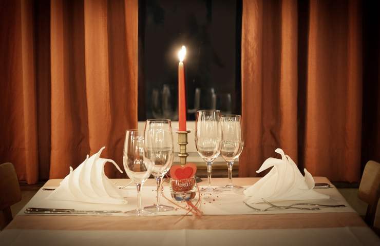 Una cena romantica al lume di candela
