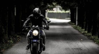 Moto, perché conviene l’assicurazione online: tutte le novità del 2022