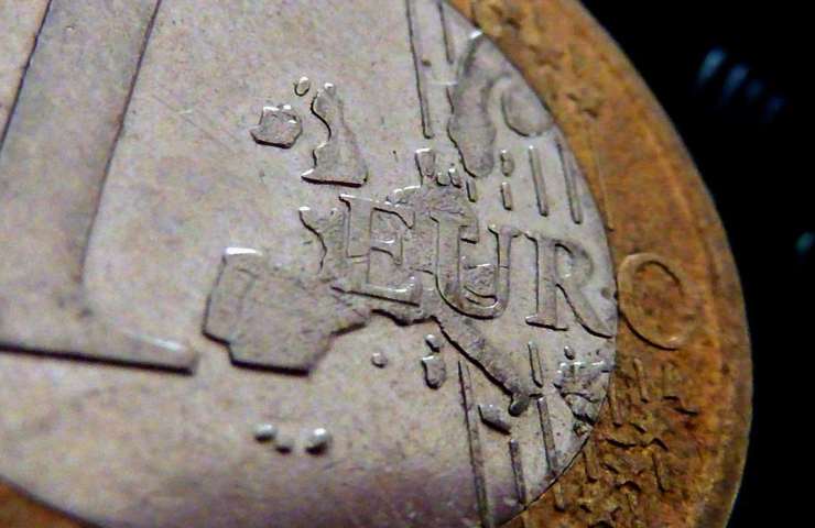 Il fronte di una moneta da un euro