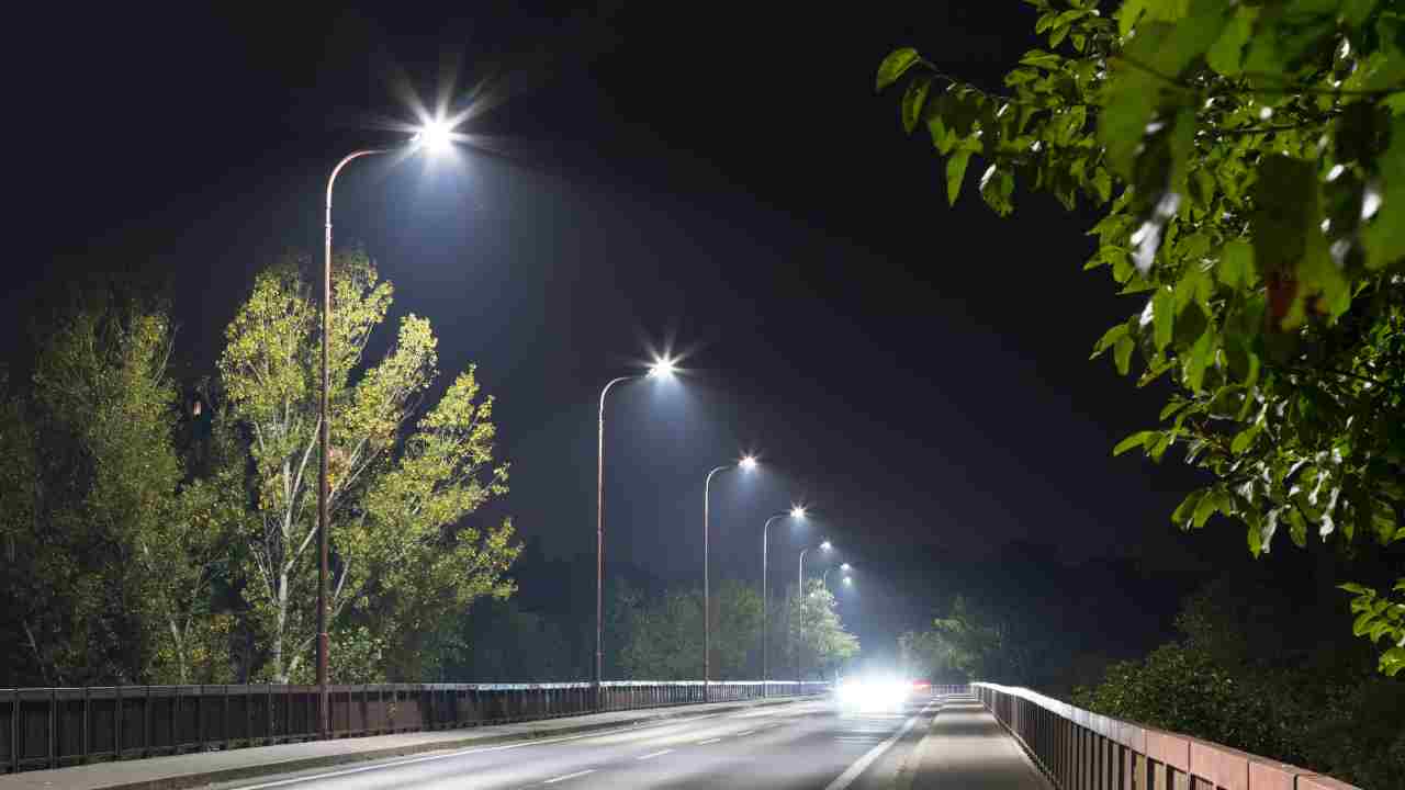 risparmio energetico illuminazione pubblica
