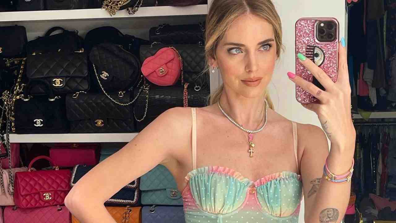 Infradito del brand Chiara Ferragni quanto costano