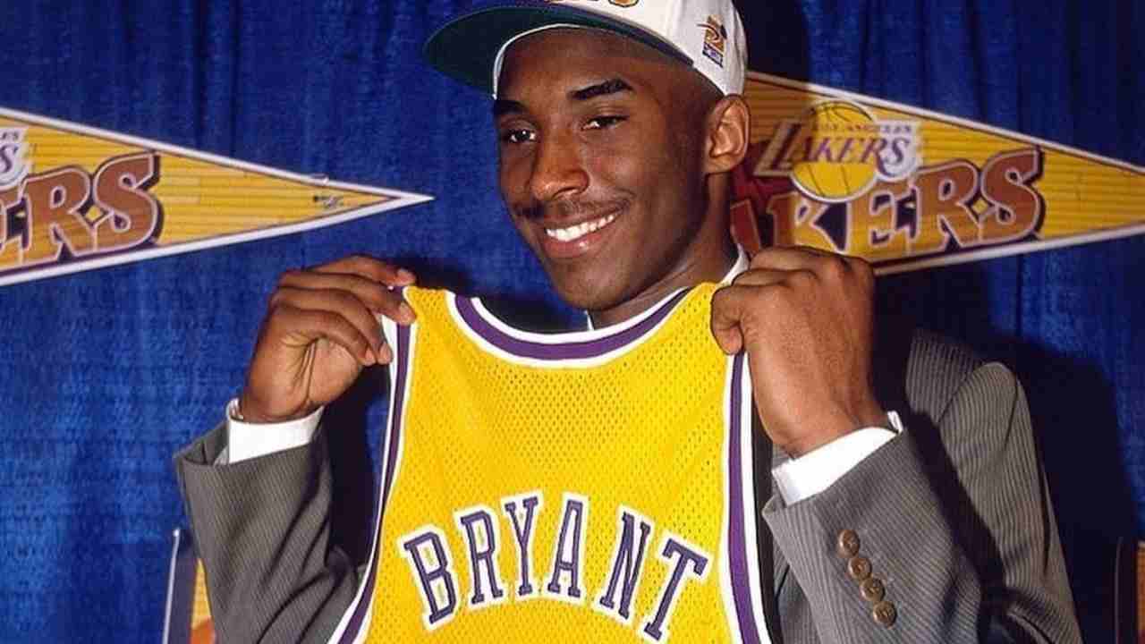 Kobe Bryant maglia venduta 2 milioni dollari