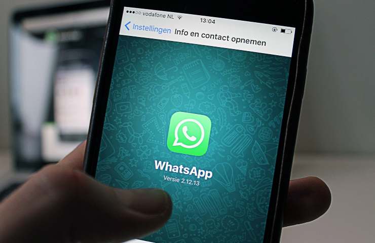WhatsApp contro Telegram (1)