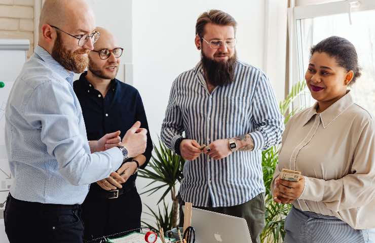 Stipendio da 1.700 euro e basta il diploma: l'offerta di lavoro