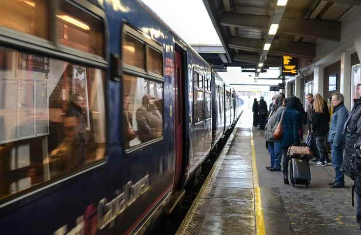 bonus trasporti file stazione