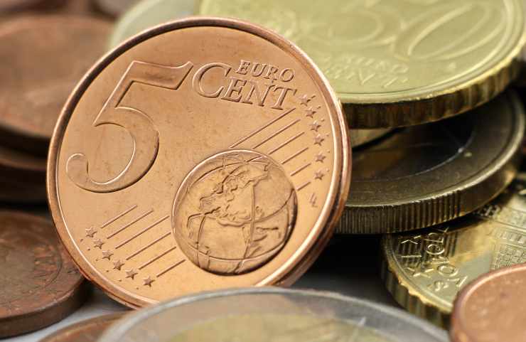 5 centesimi cifra