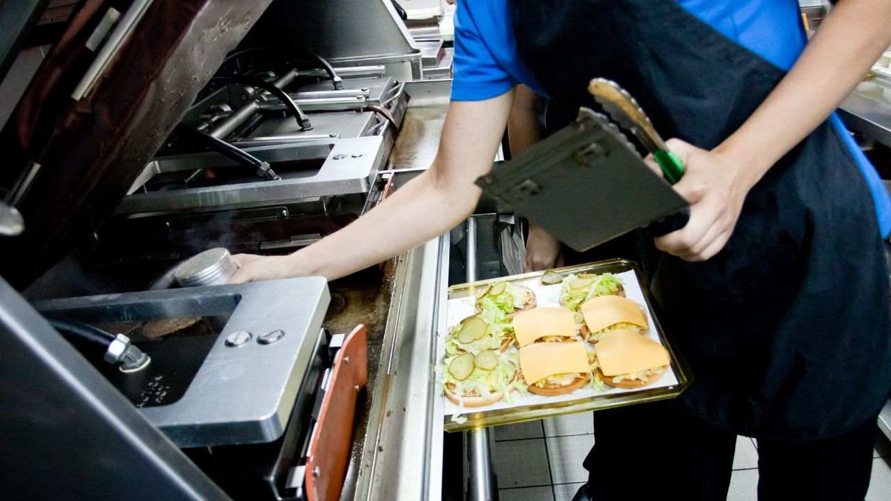 Posti di lavoro McDonald's, 5mila assunzioni