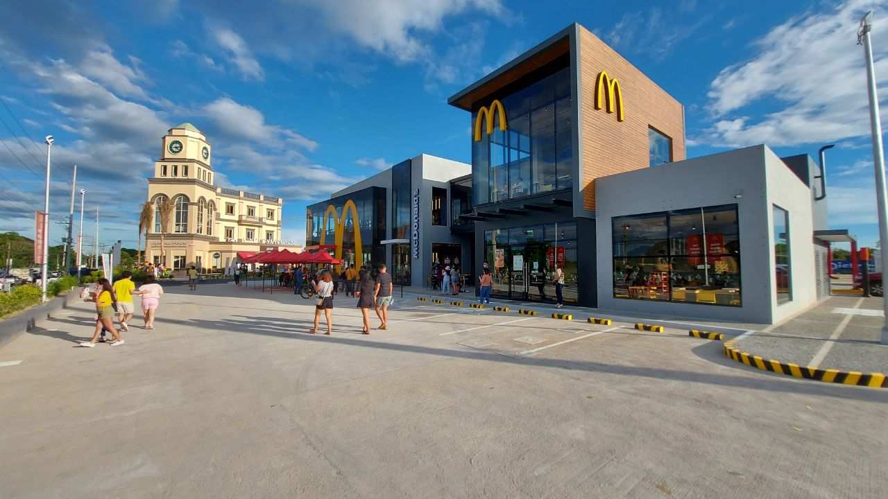 Come stabilizza i profitti McDonald's