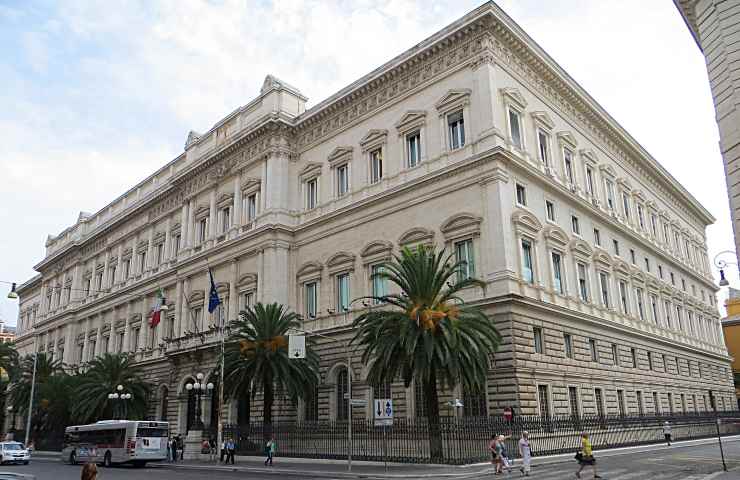 Banconote logore - Palazzo Koch - bonificobancario.it 20230723