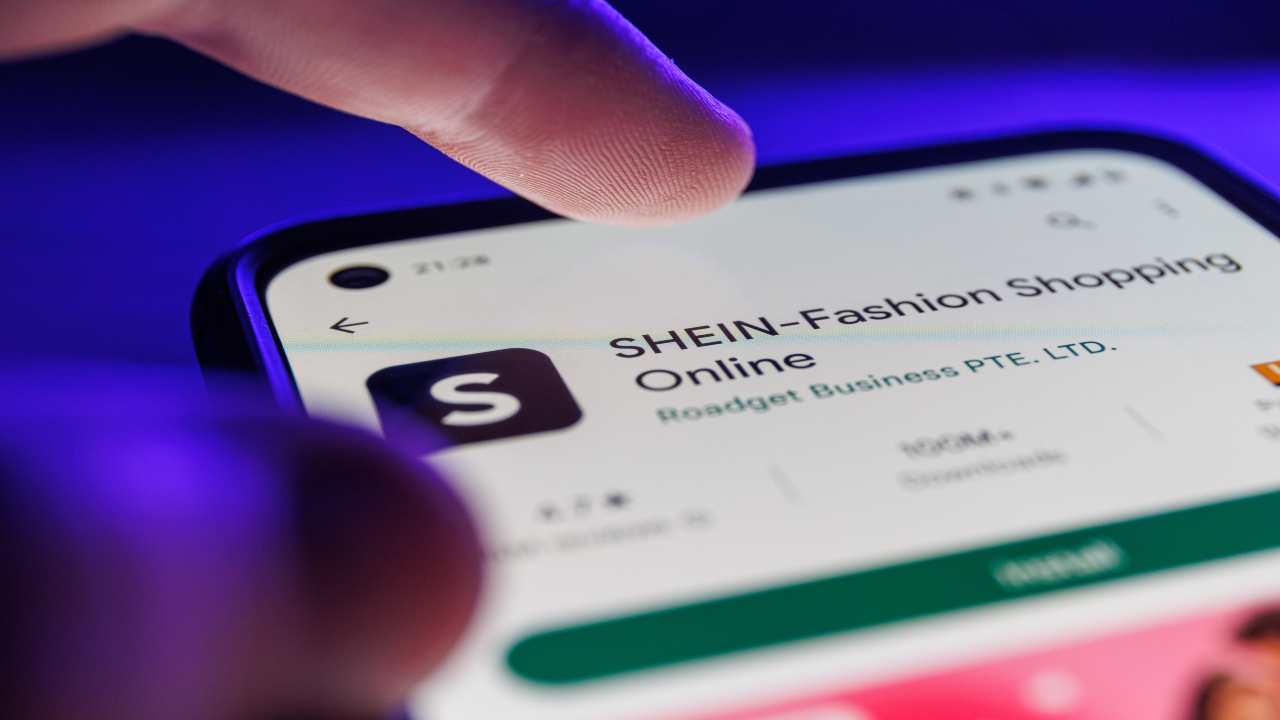 Shein vestiti etichette fake news operai